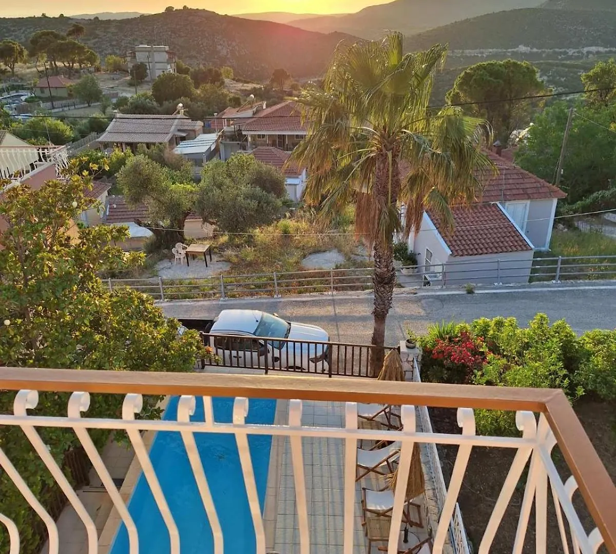Guest house Oasis Complex Hotel Kardhakata Greece