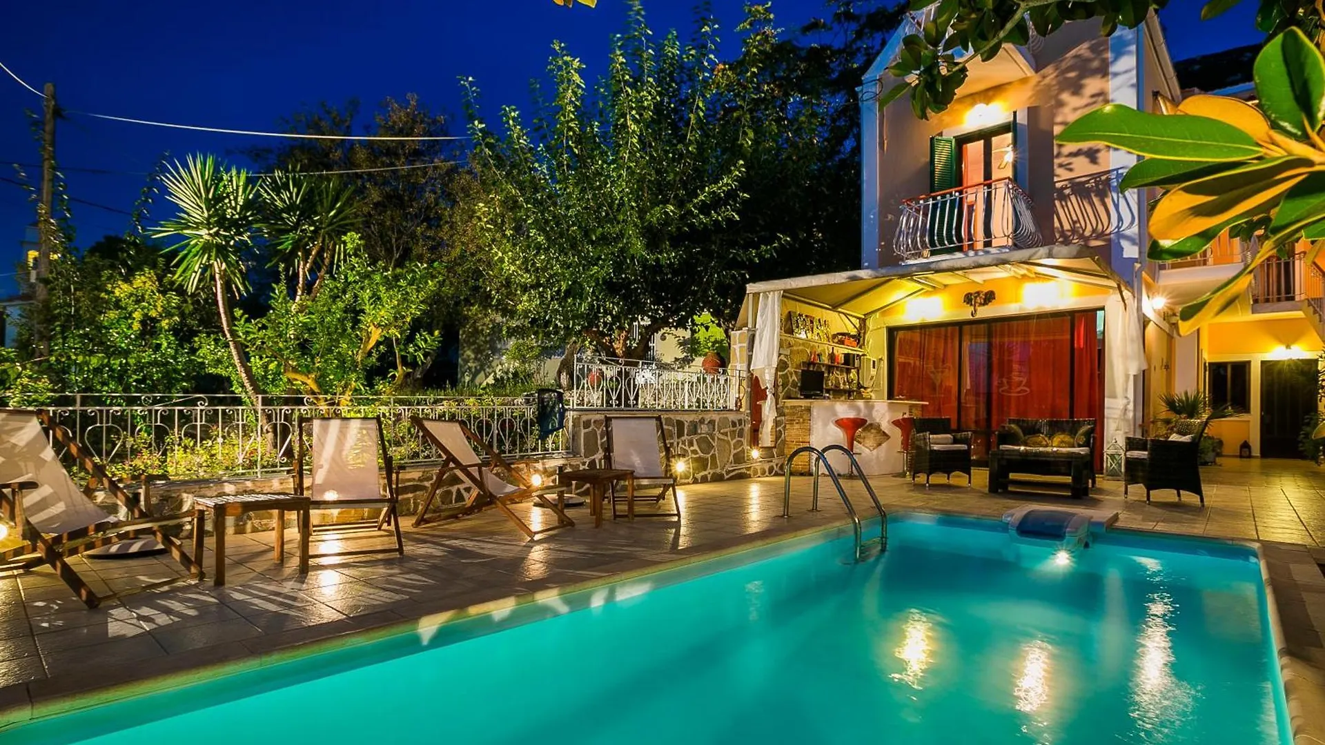 Oasis Complex Hotel Kardhakata Guest house
