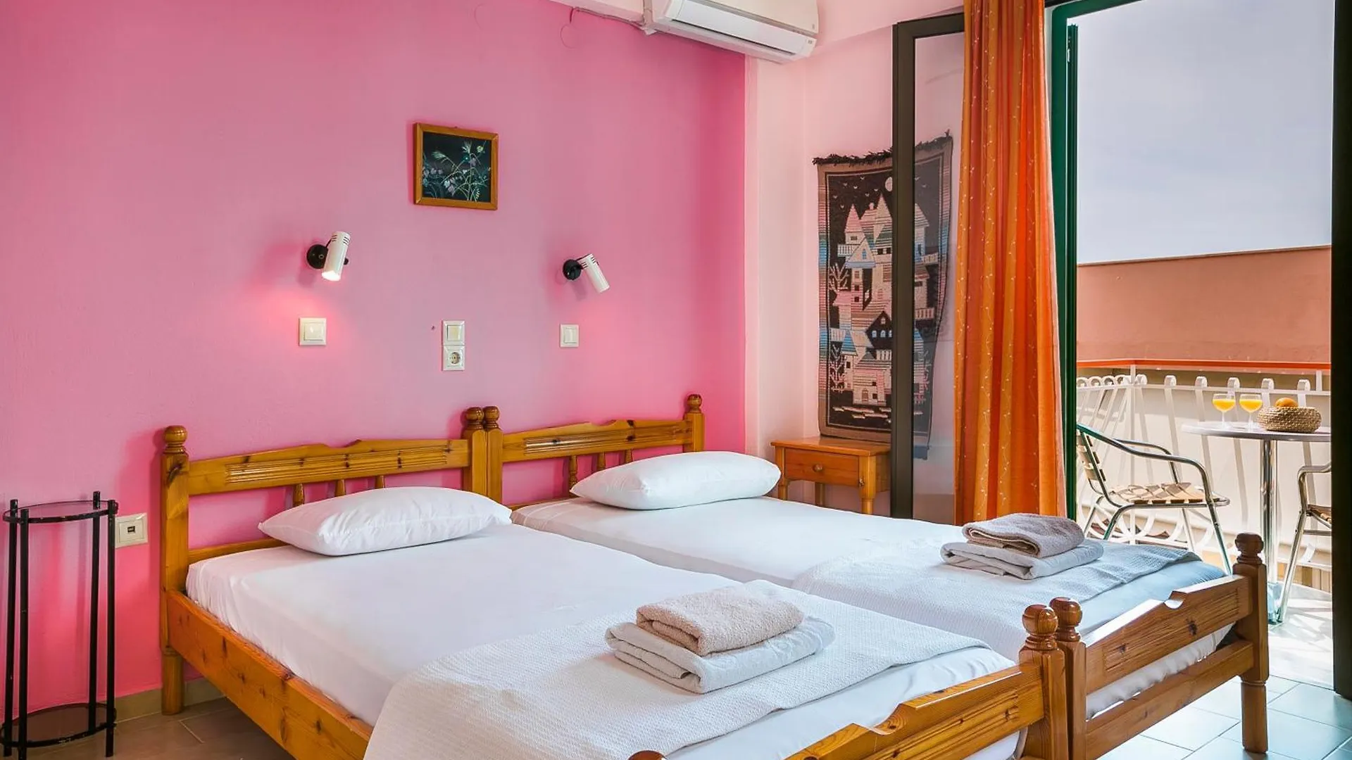 Gasthuis Oasis Complex Hotel Kardhakáta